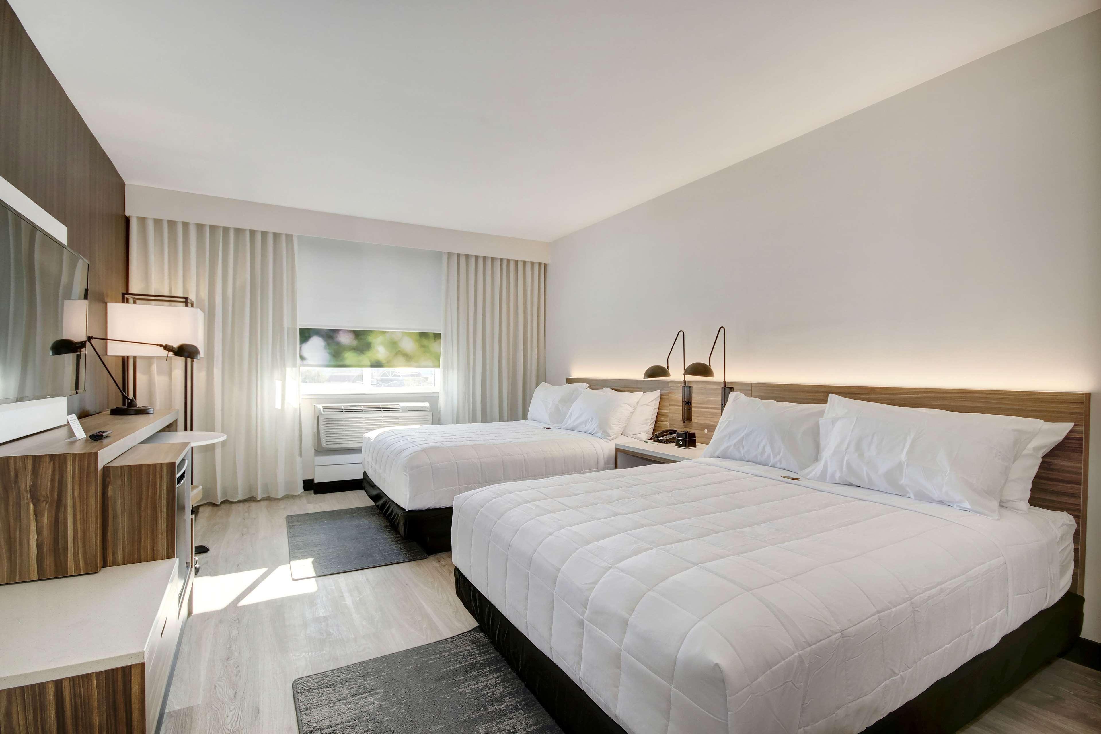 Wyndham Garden Sacramento Airport Natomas Hotel Exterior photo