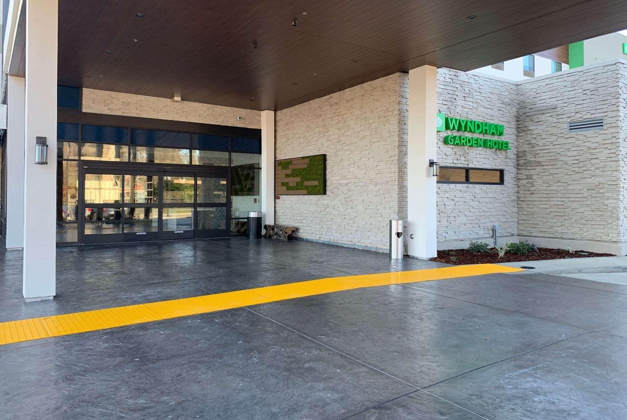 Wyndham Garden Sacramento Airport Natomas Hotel Exterior photo